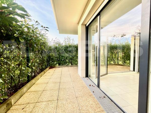 Bel appartement 3 pièces de 59 m² avec Terrasse à Ferrières-en-Brie (77164)