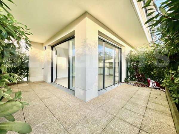 Bel appartement 3 pièces de 59 m² avec Terrasse à Ferrières-en-Brie (77164)