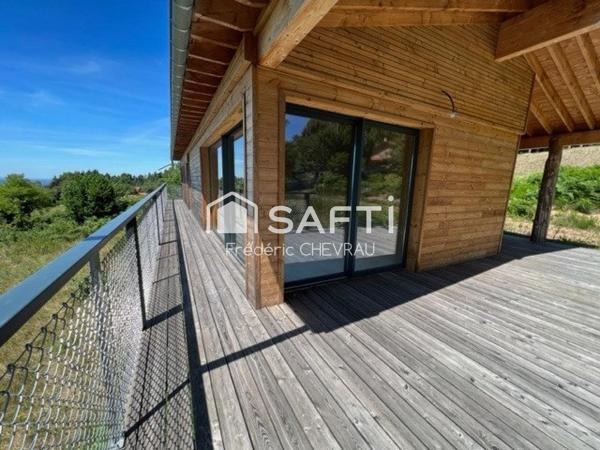 Maison d'architecte en bois –  Vue panoramique