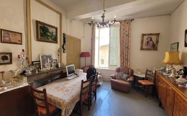 Appartement à vendre    4 pièces • 94,35 m2 Avignon