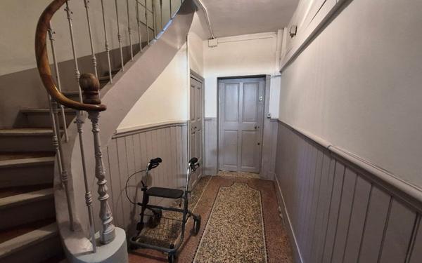 Appartement à vendre    4 pièces • 94,35 m2 Avignon