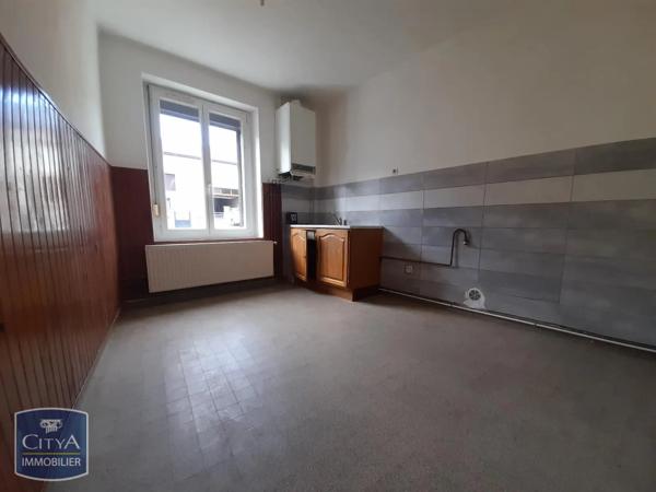 Appartement à louer 3 pièces 58.46m² Carignan (08110)