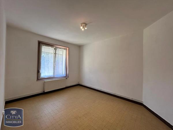 Appartement à louer 3 pièces 58.46m² Carignan (08110)
