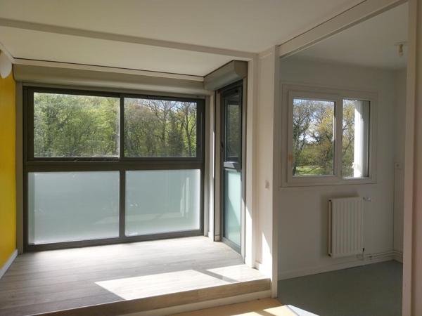SAINTE LUCE SUR LOIRE - BEAU T4 AU 3EME ETAGE AVEC CAVE Sainte Luce Sur Loire