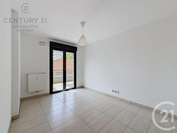 Appartement F3 à vendre  3 pièces - 53,10 m 2   NICE  - 06