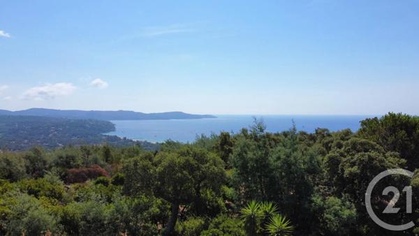 Maison à vendre  8 pièces - 190 m 2   CAVALAIRE SUR MER  - 83
