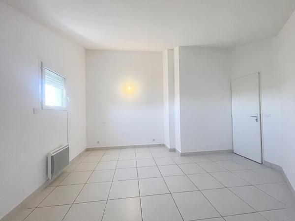 BAILLARGUES Appart Triplex 109m2 jardin