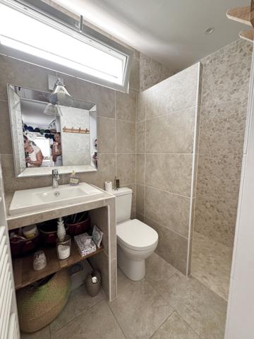 Maison
                                                                                                                                                                                                                                                                                                                        6 pièce(s)                                                                                                                                                                                                          4 chambre(s)                                                                                                                                                                                                          130  m²