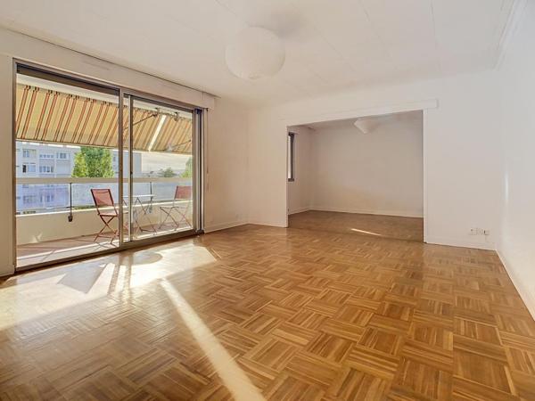 T3 – TERRASSE – GARAGE – PARKING – CAVE – 96 m² – 69300 – CALUIRE ET CUIRE