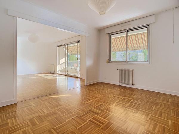 T3 – TERRASSE – GARAGE – PARKING – CAVE – 96 m² – 69300 – CALUIRE ET CUIRE