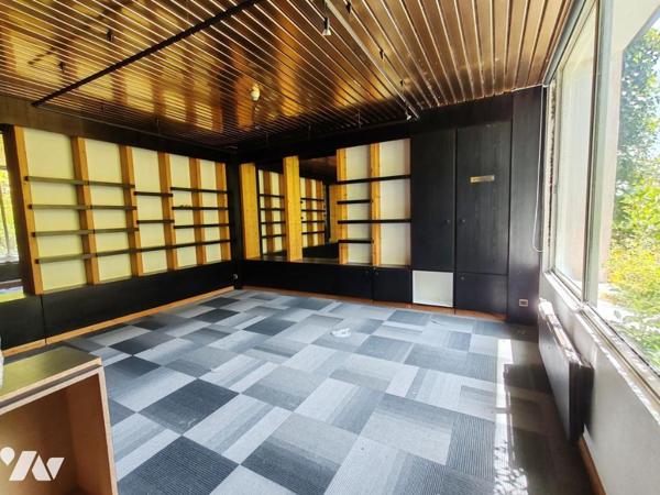 2414 - ANCIEN HOTEL-RESTAURANT A RENOVER SUR UN TERRAIN ARBORE DE 91A65CA