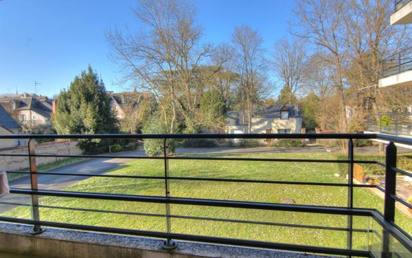 Appartement à vendre    1 pièce • 30,37 m2 Orléans