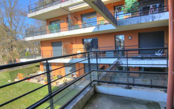 Appartement à vendre    1 pièce • 30,37 m2 Orléans