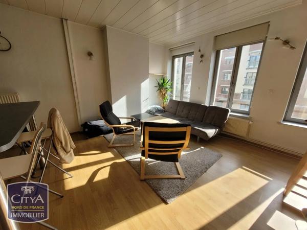 Appartement à louer 4 pièces 92.64m² Lille (59800)
