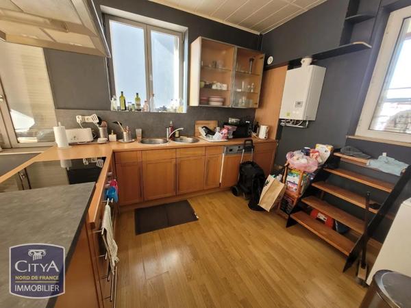 Appartement à louer 4 pièces 92.64m² Lille (59800)