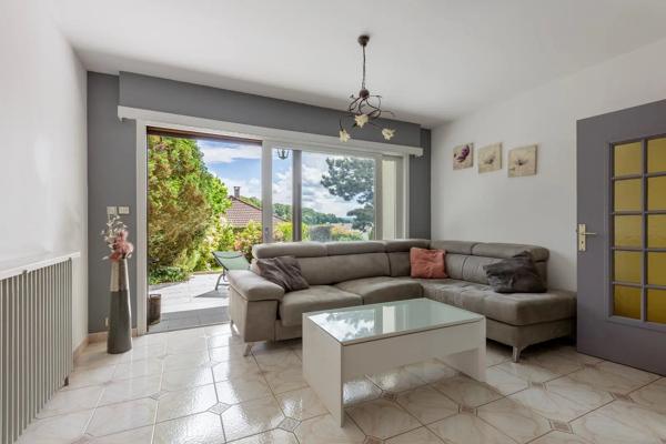 Maison à vendre 5 pièces 136m² Montbéliard (25200)