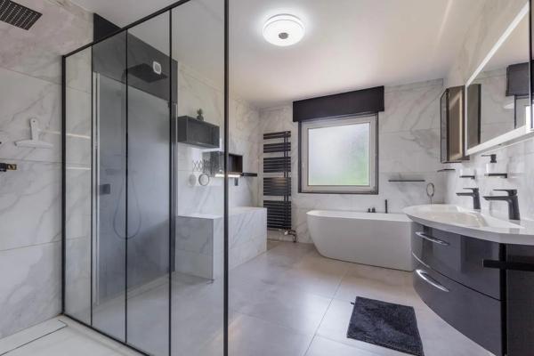 Maison à vendre 5 pièces 136m² Montbéliard (25200)