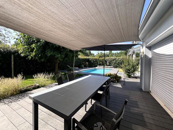 Maison Leognan 7 pièce(s) 160 m2