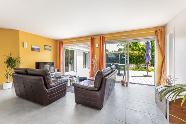 Maison Leognan 7 pièce(s) 160 m2