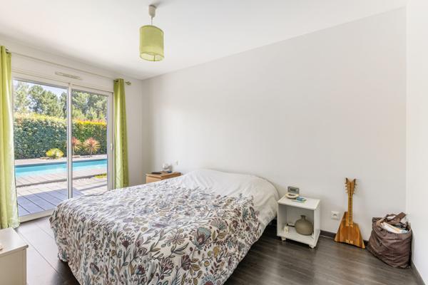 Maison Leognan 7 pièce(s) 160 m2