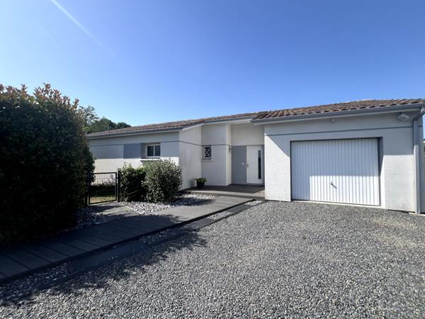 Maison Leognan 7 pièce(s) 160 m2