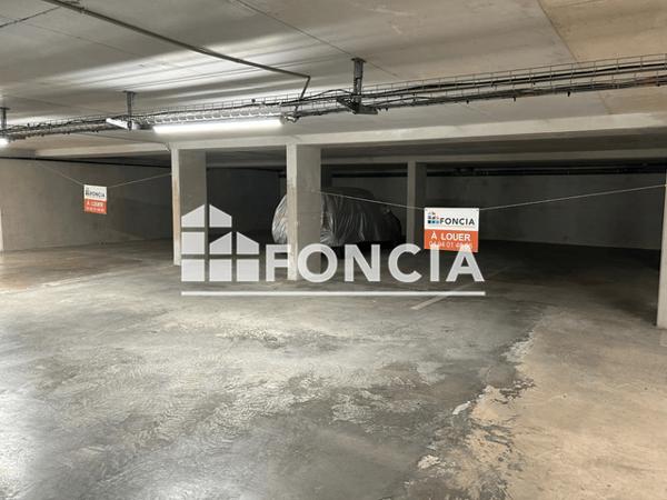 Location Parking - 287 AV DU MARECHAL LECLERC Hyeres 83400