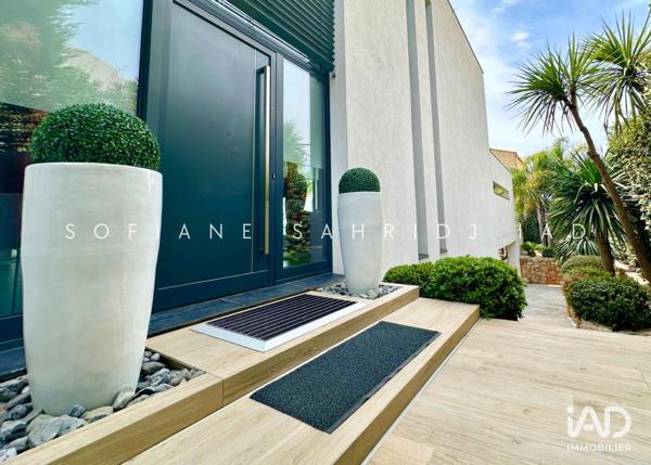Maison à vendre 5 pièces 235 m² Bandol