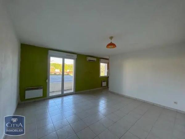 Appartement à louer 2 pièces 48.16m²