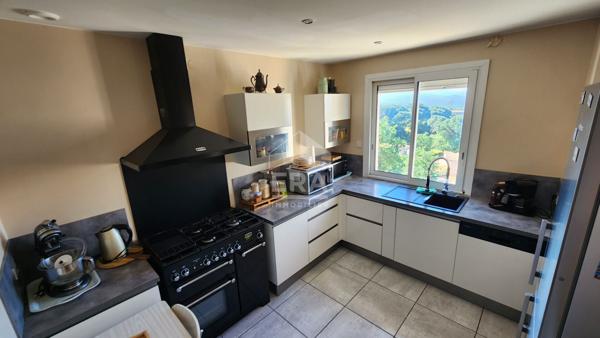 Maison de caractère de 132 m² avec vue dégagée Vidauban