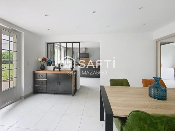 Maison rénovée avec goût dans un environnement paisible et verdoyant