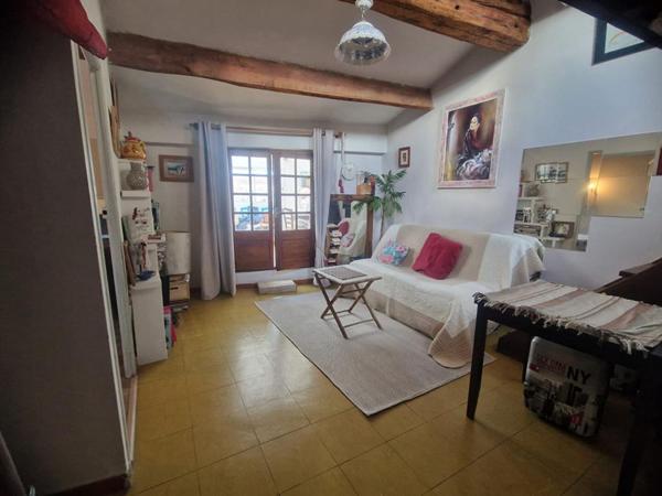 Immeuble Arles 9 pièce(s) 264 m2