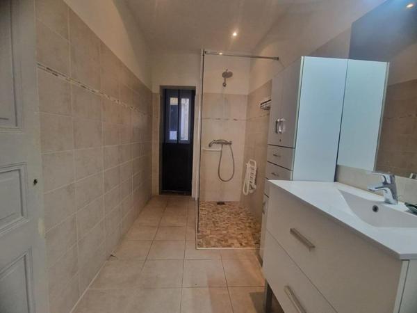 Immeuble Arles 9 pièce(s) 264 m2