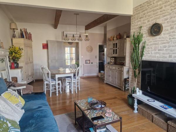 Immeuble Arles 9 pièce(s) 264 m2