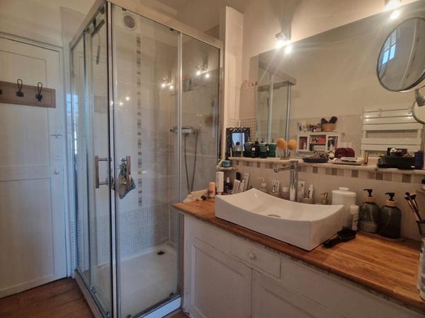 Immeuble Arles 9 pièce(s) 264 m2