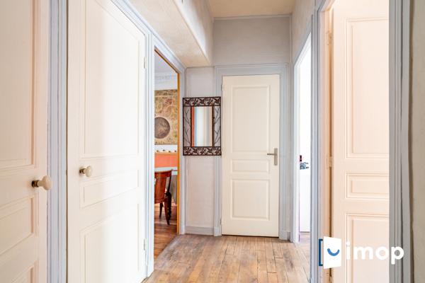 Appartement 3 pièces avec jardin et à faibles charges à 2 min de la Gare La Barre Ormesson