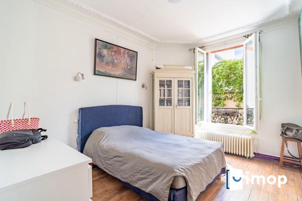 Appartement 3 pièces avec jardin et à faibles charges à 2 min de la Gare La Barre Ormesson