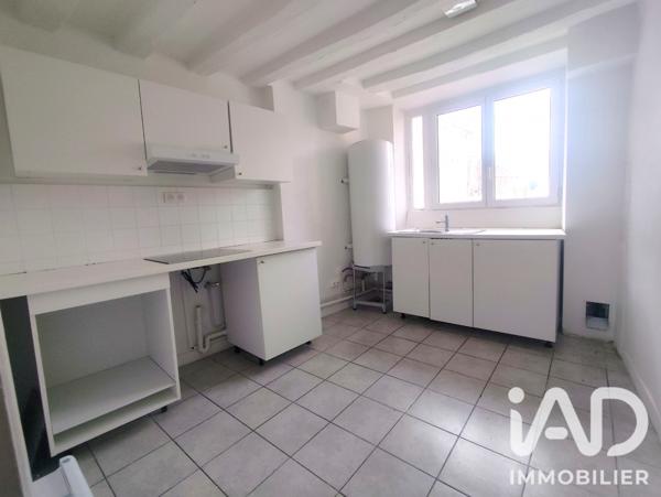Location appartement 3 pièces 75,5 m² Jouy-le-Châtel