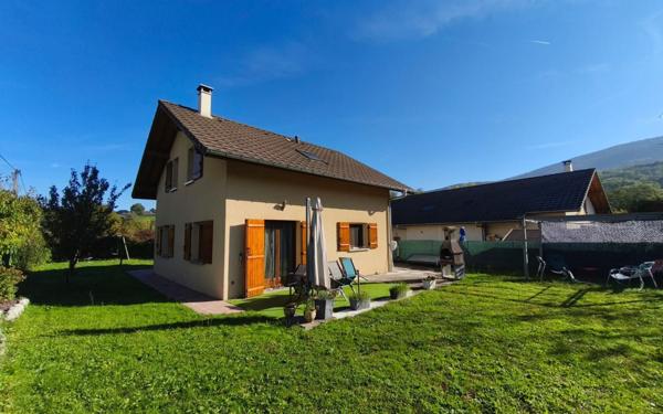 Maison à vendre    5 pièces •  Seynod