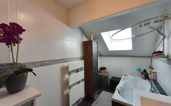 Maison à vendre    5 pièces •  Seynod