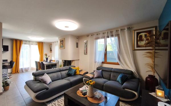 Maison à vendre    5 pièces •  Seynod