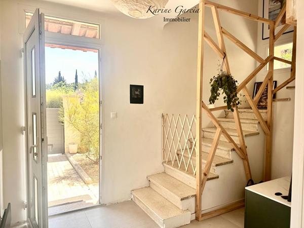 CENTRE VILLE SIX FOURS LES PLAGES - MAISON DE TYPE 4 - GARAGE - TERRAIN 260 M²