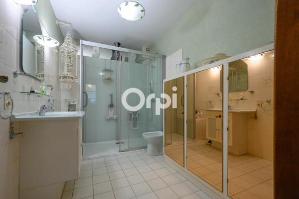 Maison à vendre    7 pièces • 156 m2 Morbecque