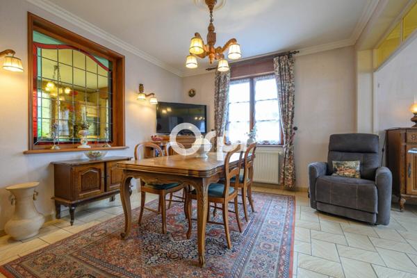 Maison à vendre    7 pièces • 156 m2 Morbecque