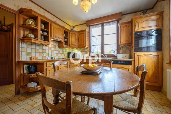 Maison à vendre    7 pièces • 156 m2 Morbecque