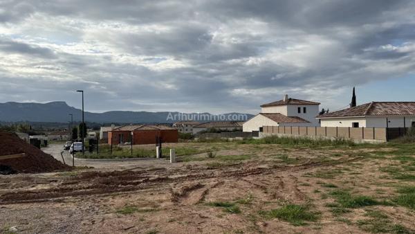 Vente Terrain 507 m2 à Pourrières