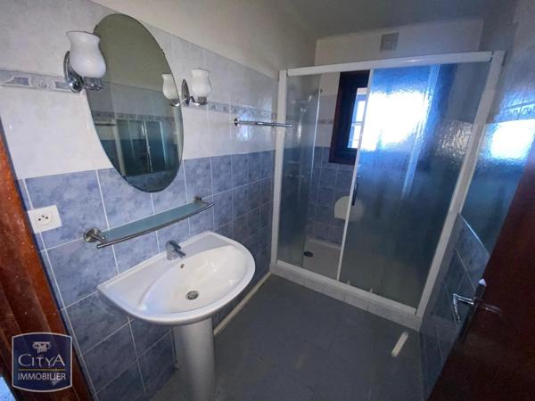 Appartement à louer 3 pièces 63m²