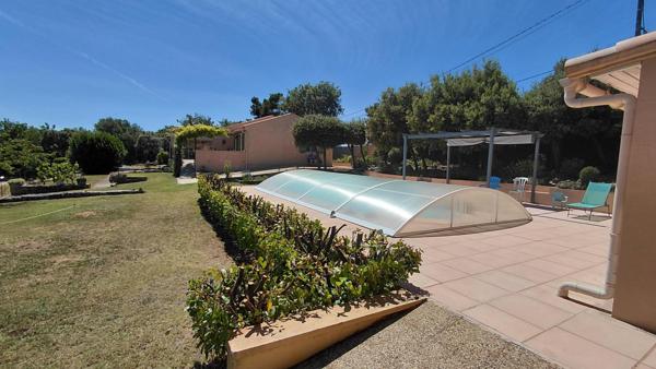 Maison de 146 m2 avec piscine  parcelle de 2840 m2
