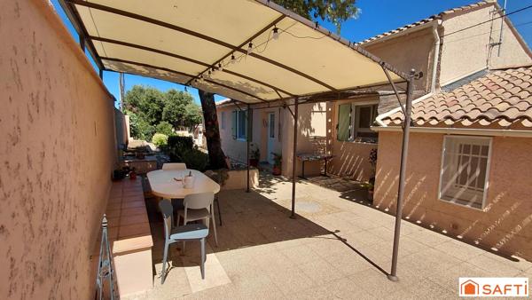 Maison de 146 m2 avec piscine  parcelle de 2840 m2