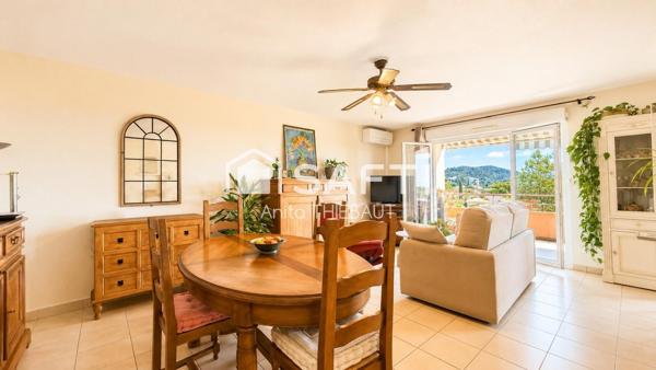 Saint Raphael - Appartement de 75 m² vu mer avec et garage