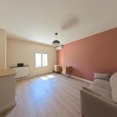 Saint-Saturnin · Maison de village rénovée 130 m²